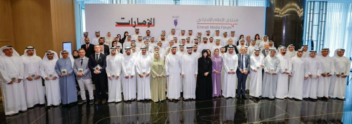 أحمد بن محمد يكرّم  100 مؤسسة وقيادة إعلامية إماراتية لجهودهم خلال الأزمة الإقليمية الأخيرة