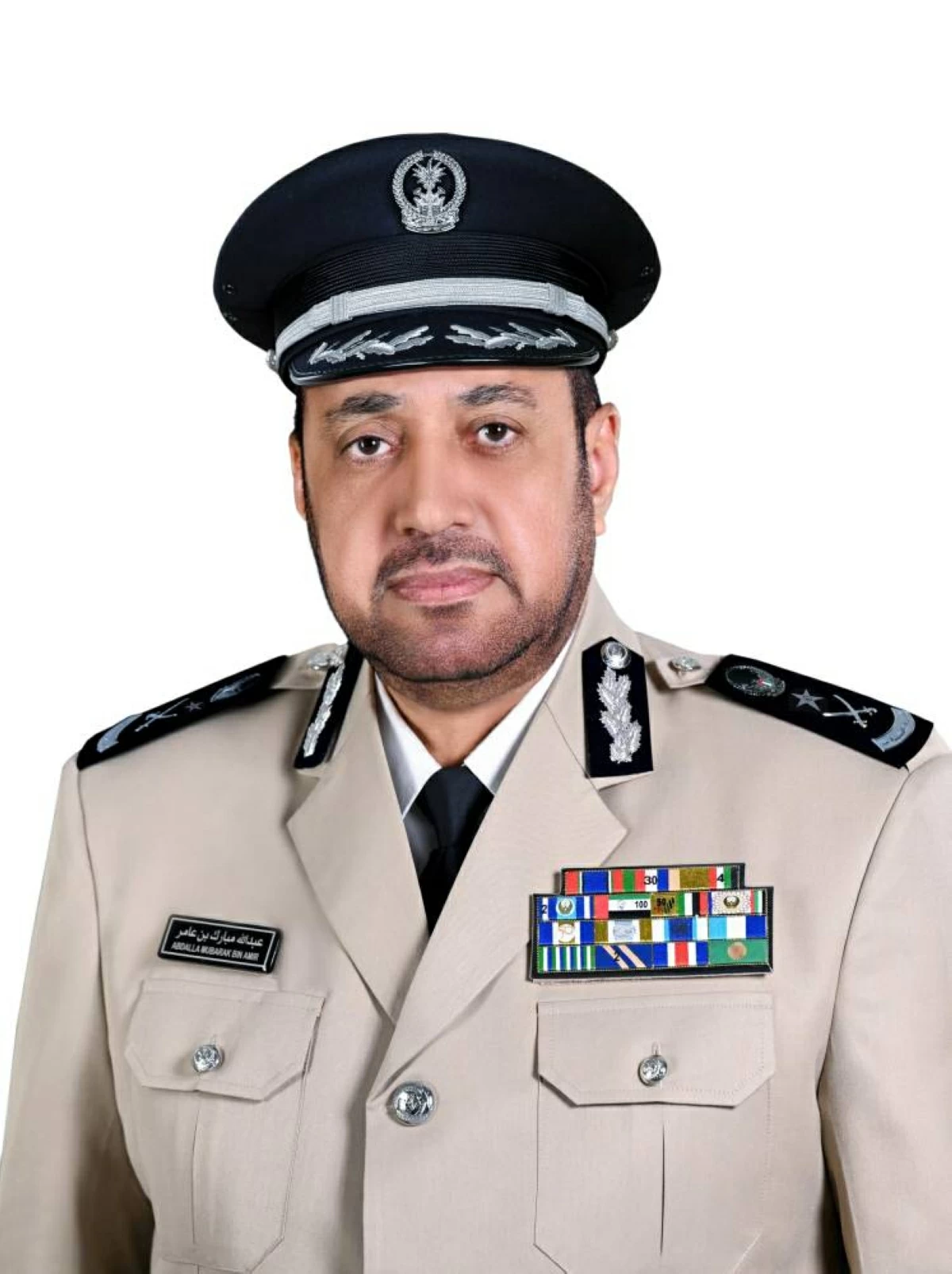 عاجل|حاكم الشارقة يصدر مرسوماً أميرياً بترقية عبدالله بن عامر إلى رتبة فريق #صحيفة_الخليج 