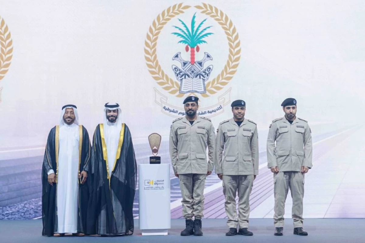 خالد بن عبدالله يكرّم الفائزين بجائزة الشارقة للتميز 2025
