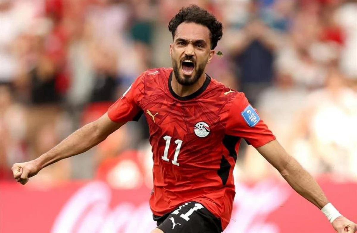 من بائع ملابس إلى نجم في كأس العالم.. قصة صعود زيكو تُشعل أحلام المصريين (فيديو)