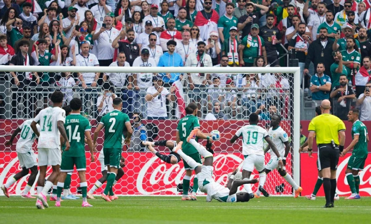 عاجل | العراق رابع العرب المودعين للمونديال بخسارة ثقيلة أمام السنغال 0-5 #صحيفة_الخليج 
