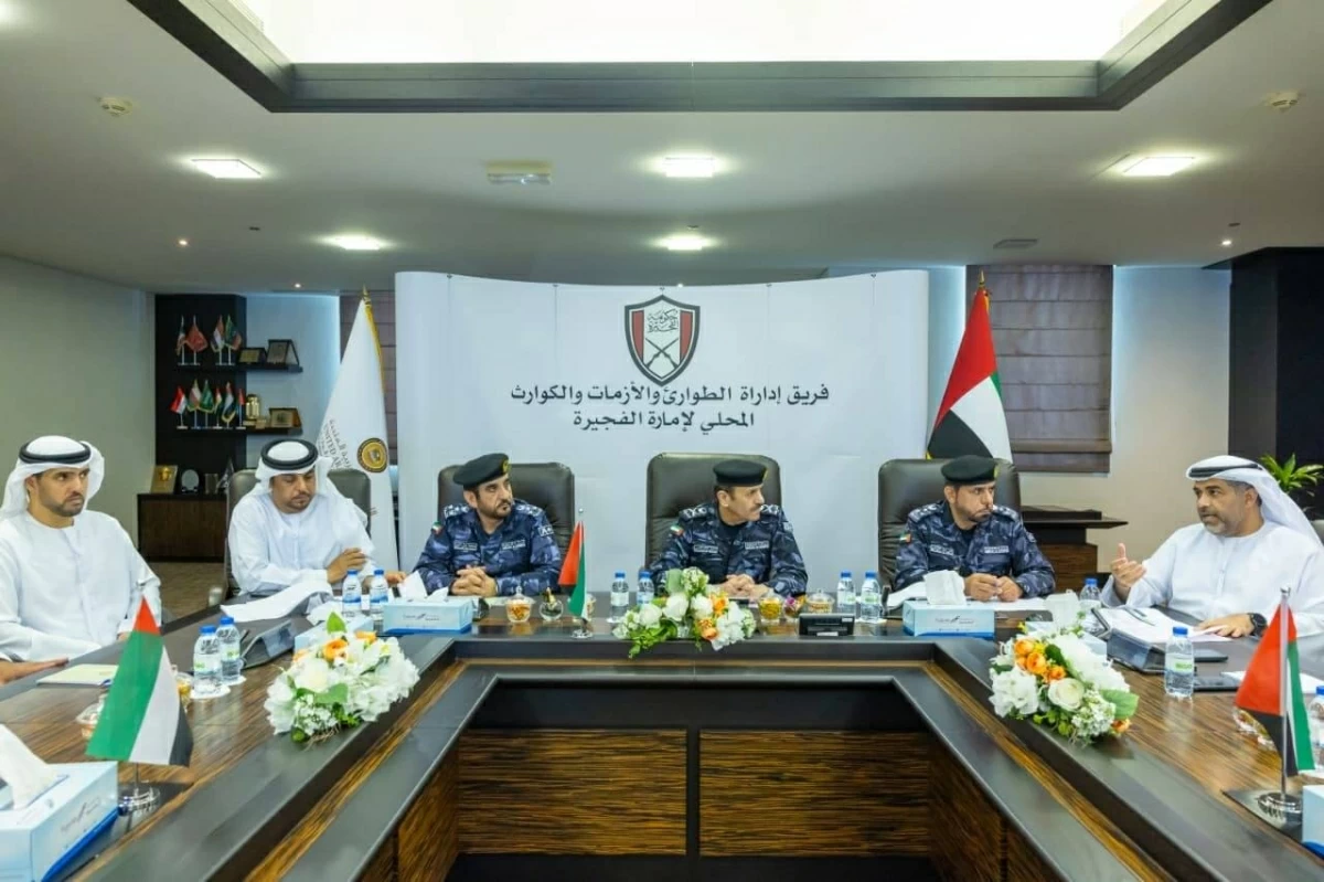 «طوارئ الفجيرة» يناقش تطوير خطط الاستجابة