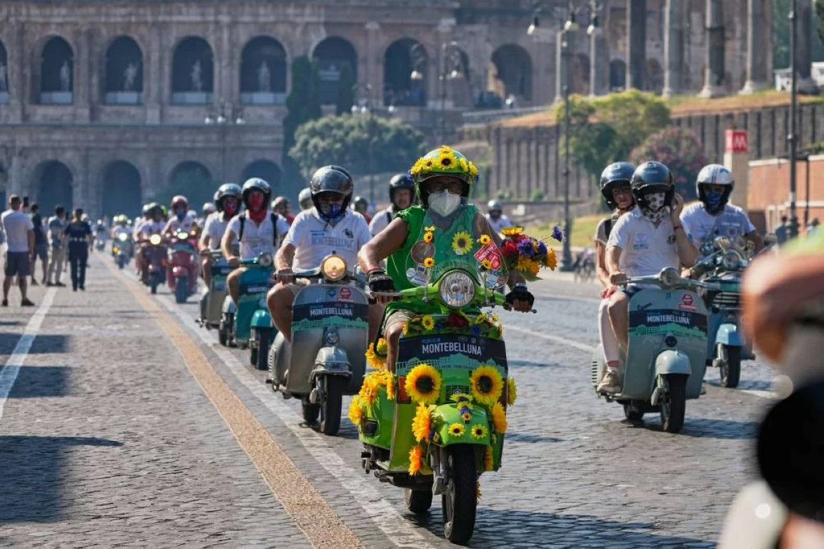 روما تحتفل بمرور 80 عاماً على إطلاق «فيسبا»