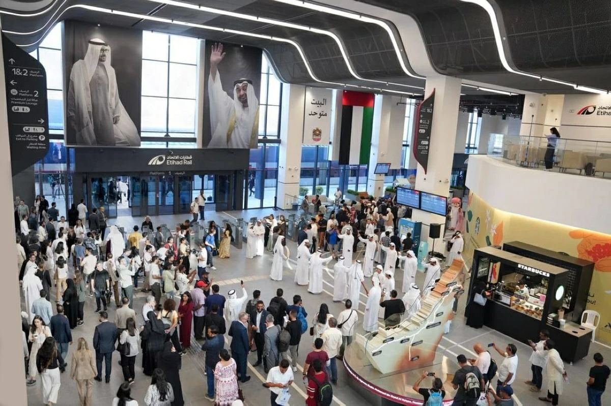 «قطارات الاتحاد».. بيع أكثر من 10 آلاف تذكرة للركاب قبل بدء التشغيل