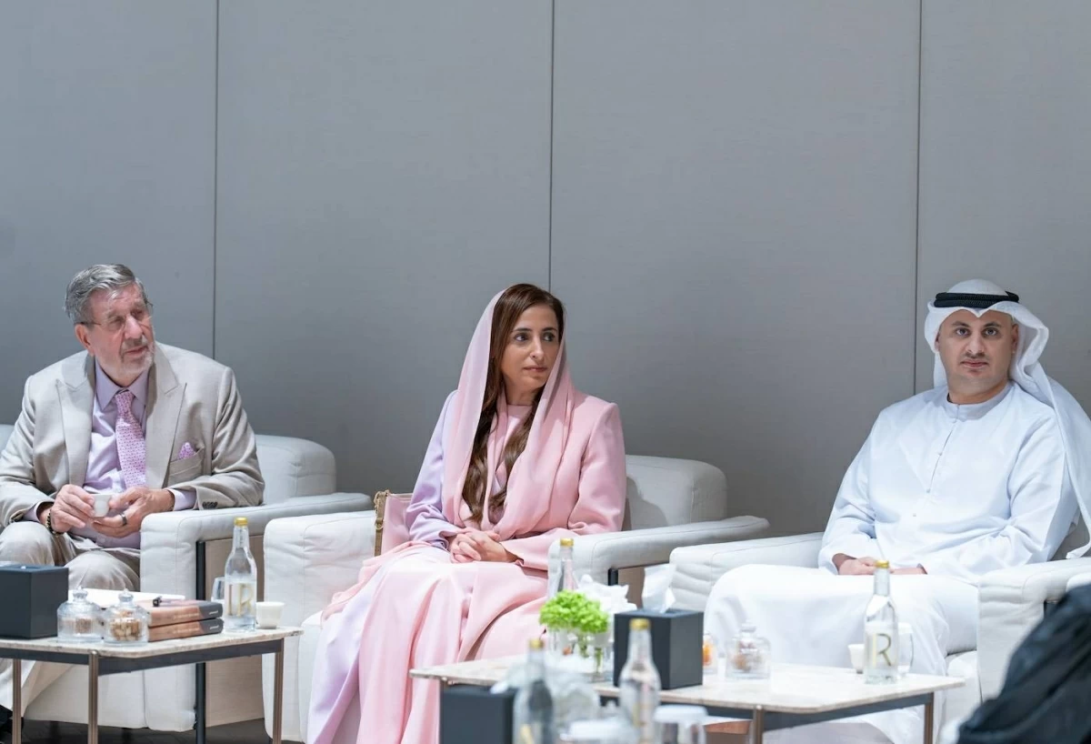 الشيخة بدور خلال مراسم توقيع الاتفاقية