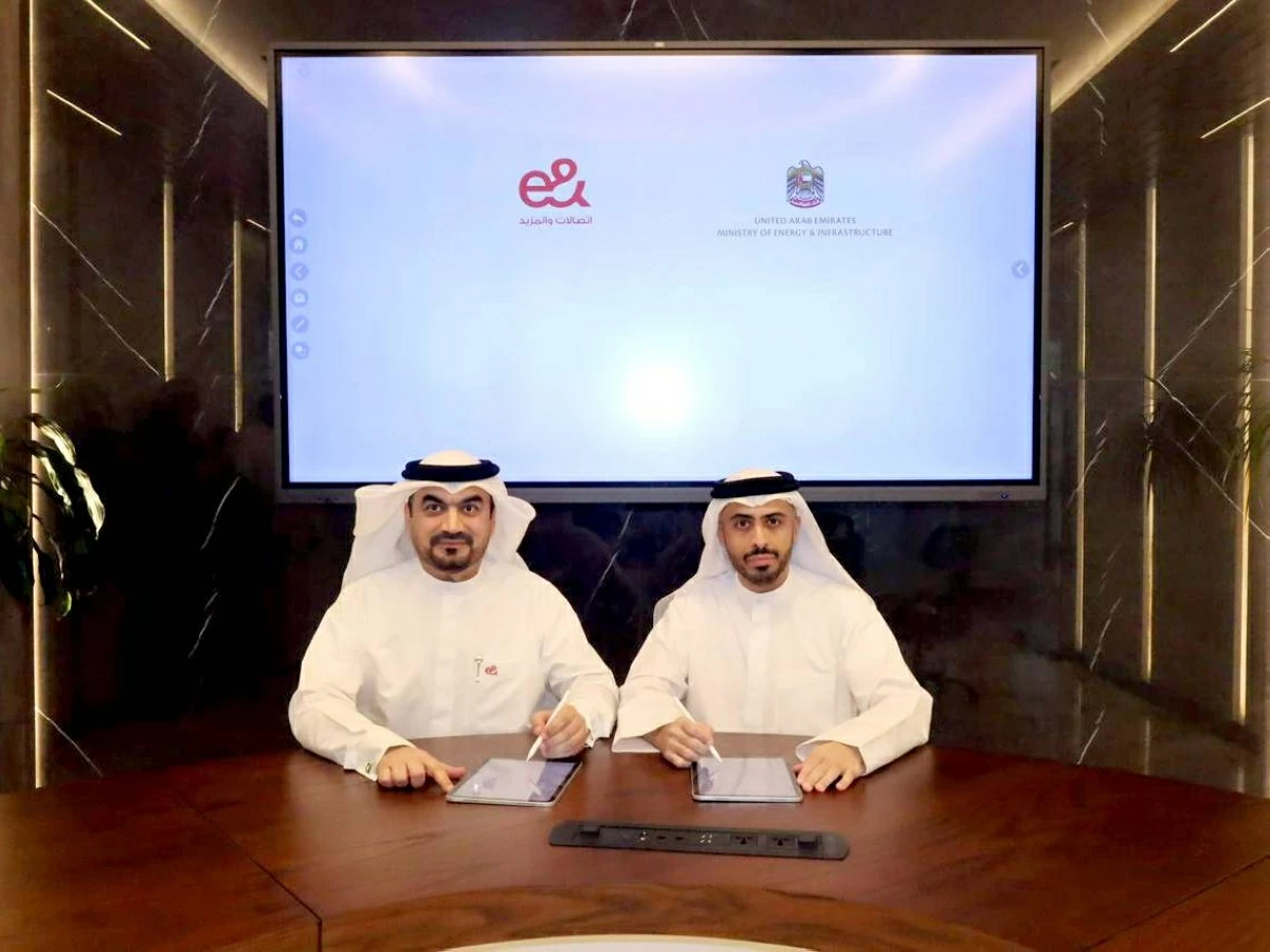 اتفاقية تعاون لبناء مجتمعات سكنية أكثر ذكاءً واستدامة