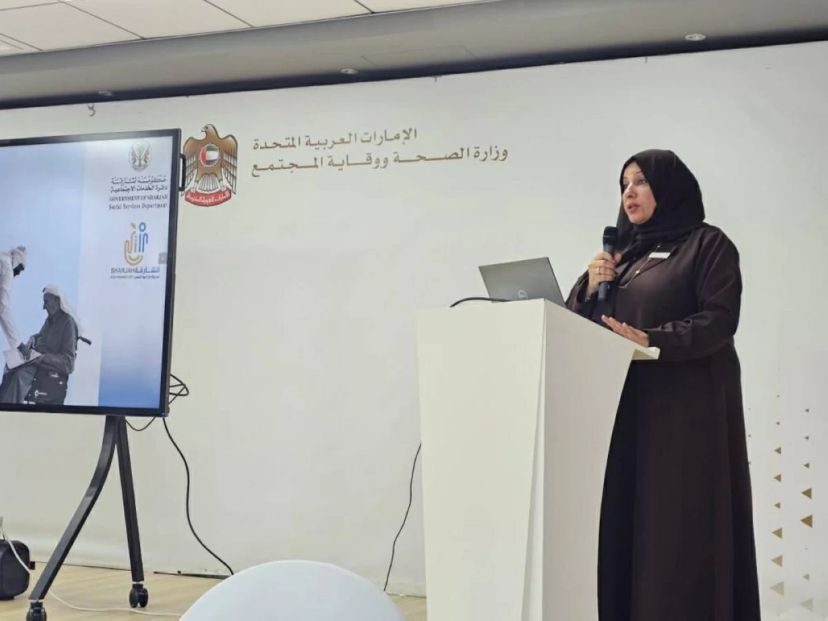 «الشارقة صديقة للسنّ» تعرض تجربتها لممثلي دوائر بالدولة