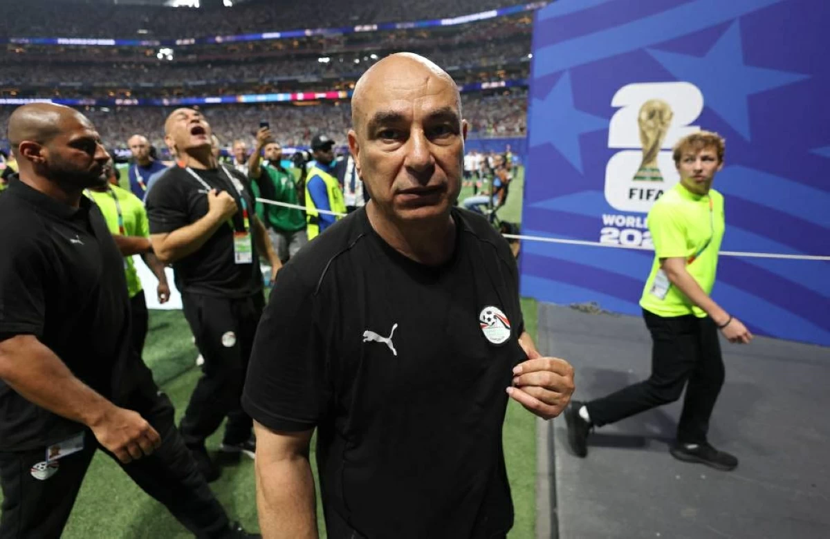 منتخب مصر يجدد التعاقد مع التوأم حسن حتى 2030