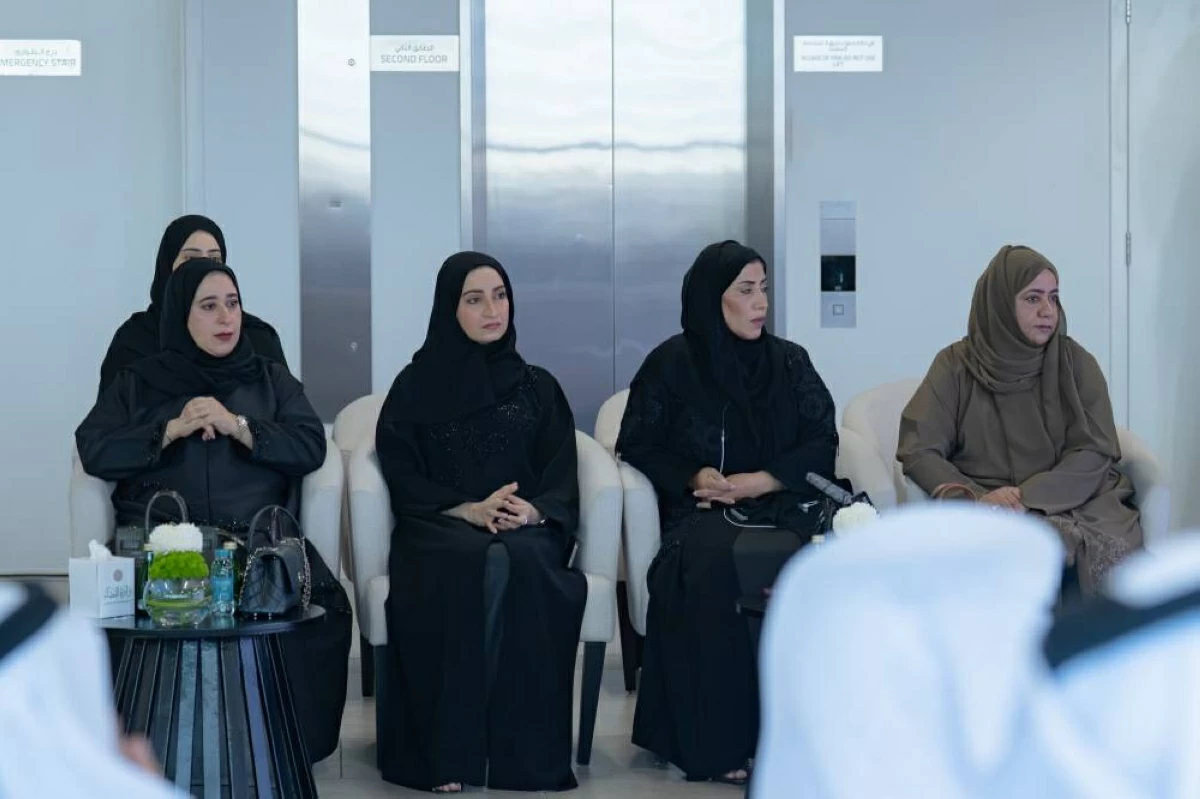 سلطان بن أحمد: تحسين تجربة المتعاملين أولوية لـ «قضاء الشارقة»