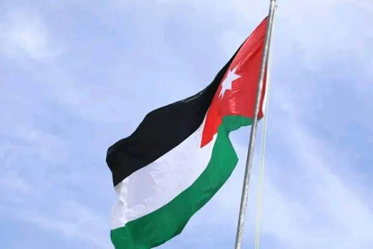 عاجل| الأردن يعلن التصدي لصواريخ إيرانية اخترقت أجواءه 