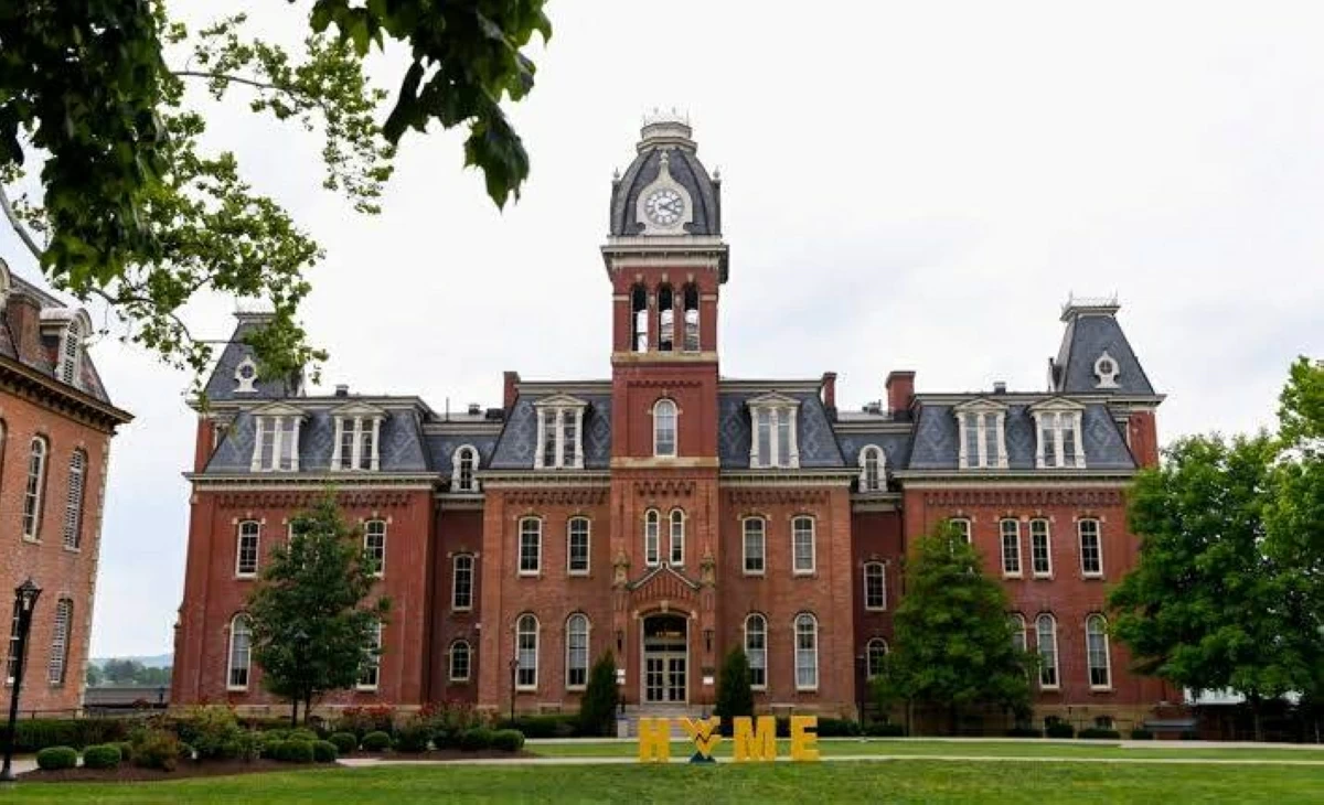 جامعة وست فرجينيا