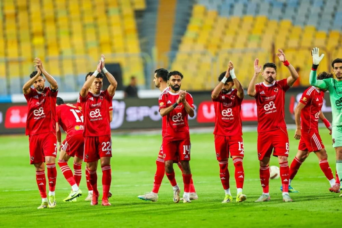 الأهلي المصري يواجه برشلونة على كأس خوان جامبر