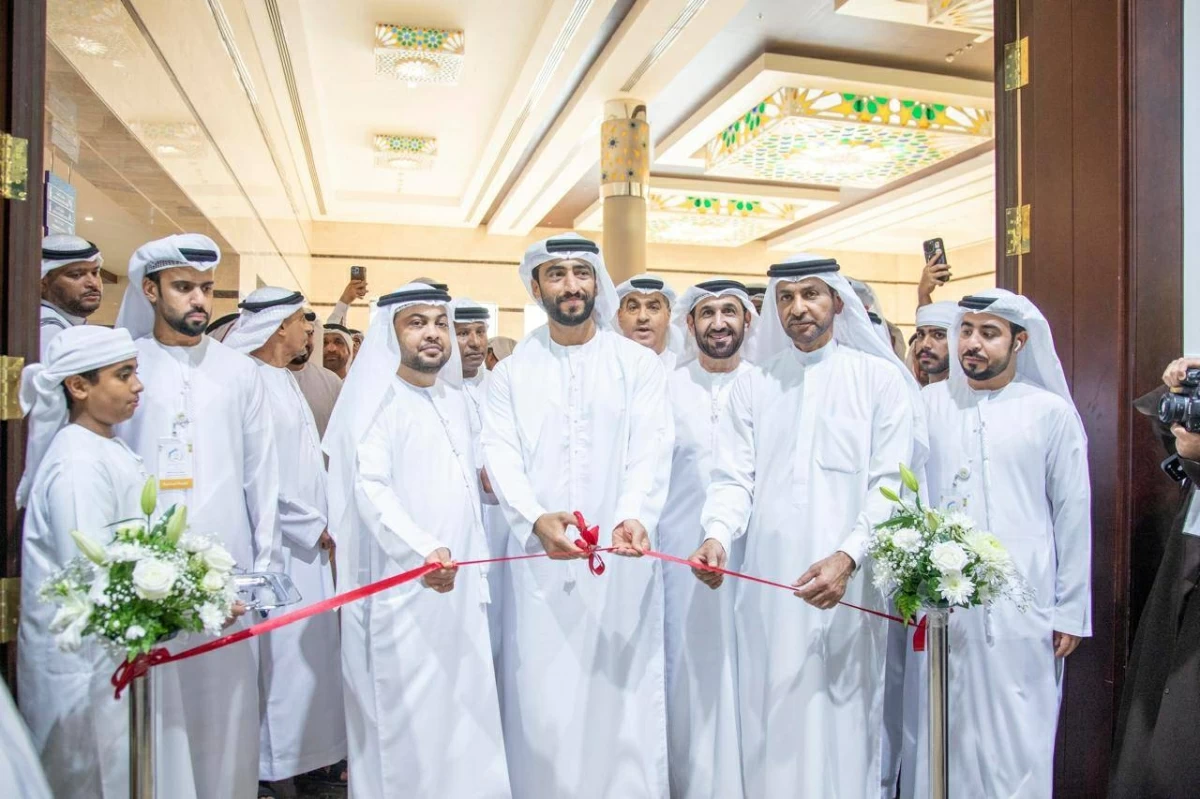 عبدالله الشرقي يفتتح المعرض