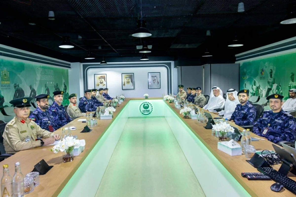 «القيادات الشرطية» يناقش الأمن ومهارات الذكاء الاصطناعي