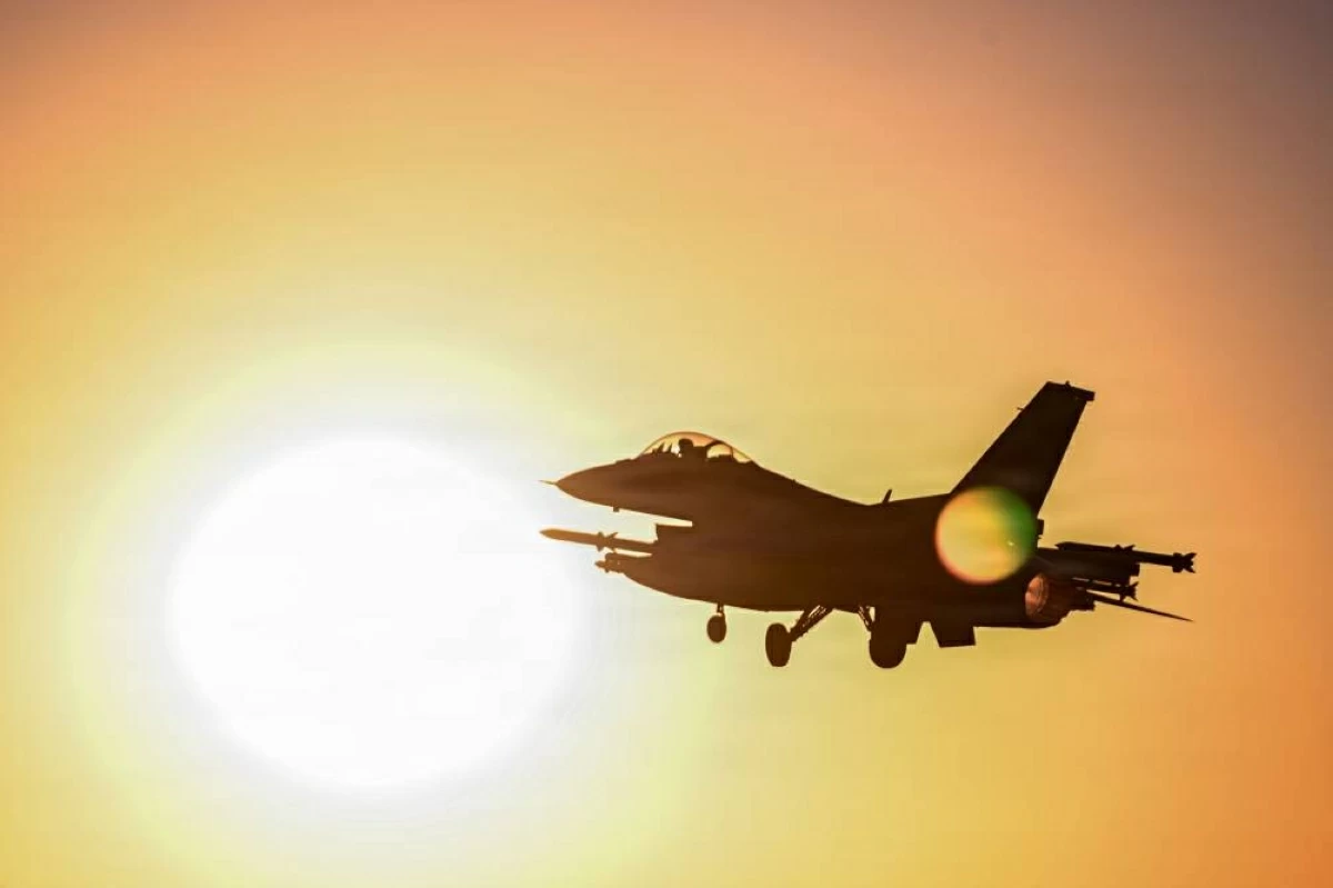 HMzV5DMWQAAJWzk