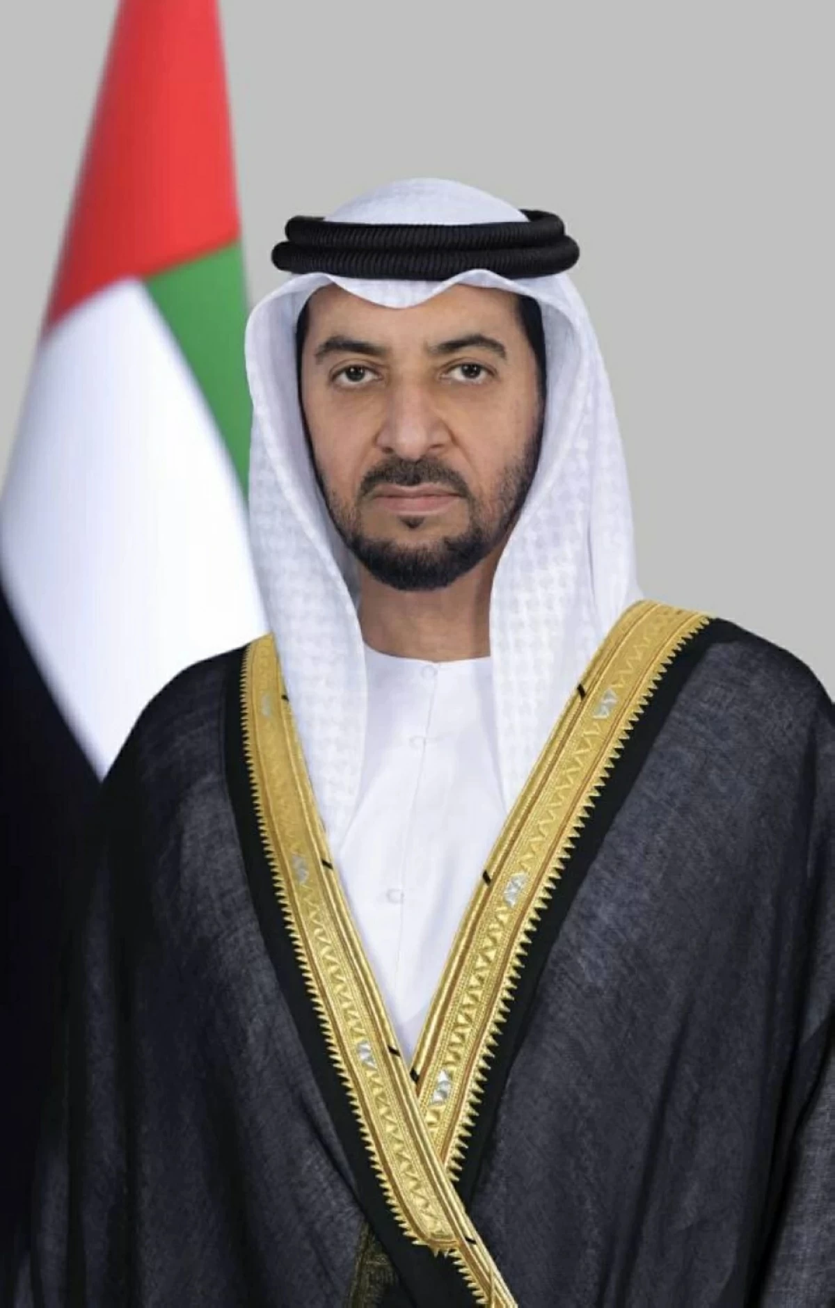 حمدان بن زايد يعزي بوفاة الشيخ حمد بن خليفة آل ثاني