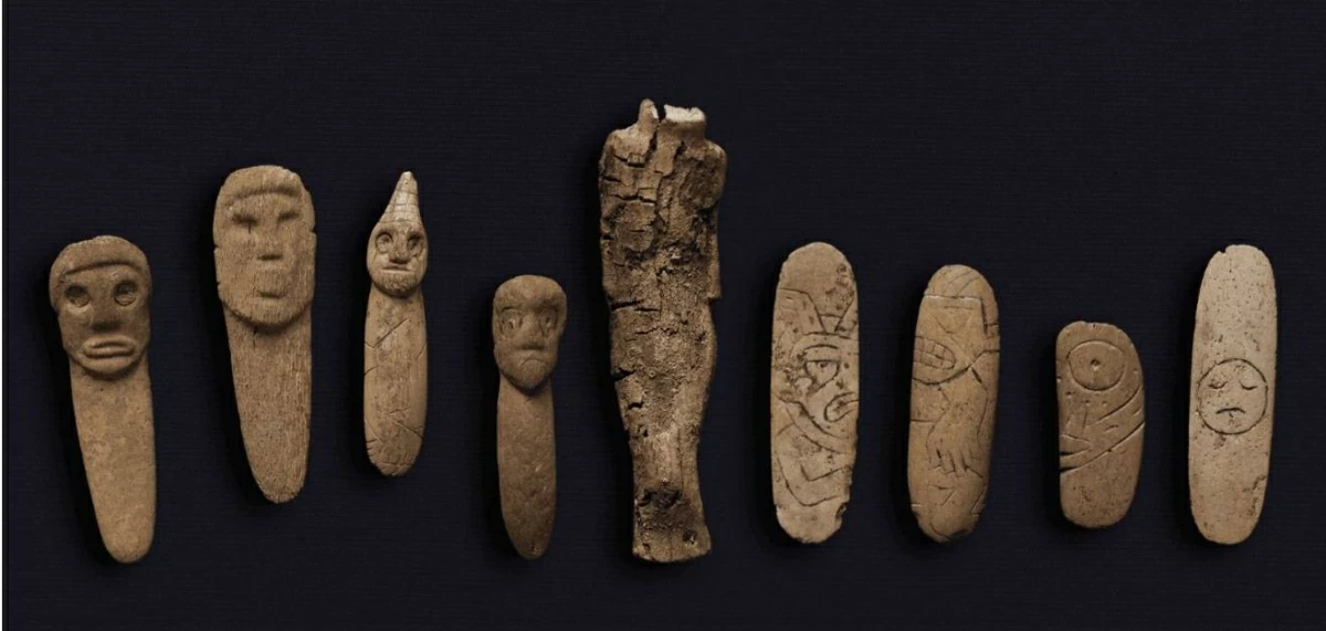 عدد من الآثار المكتشفة