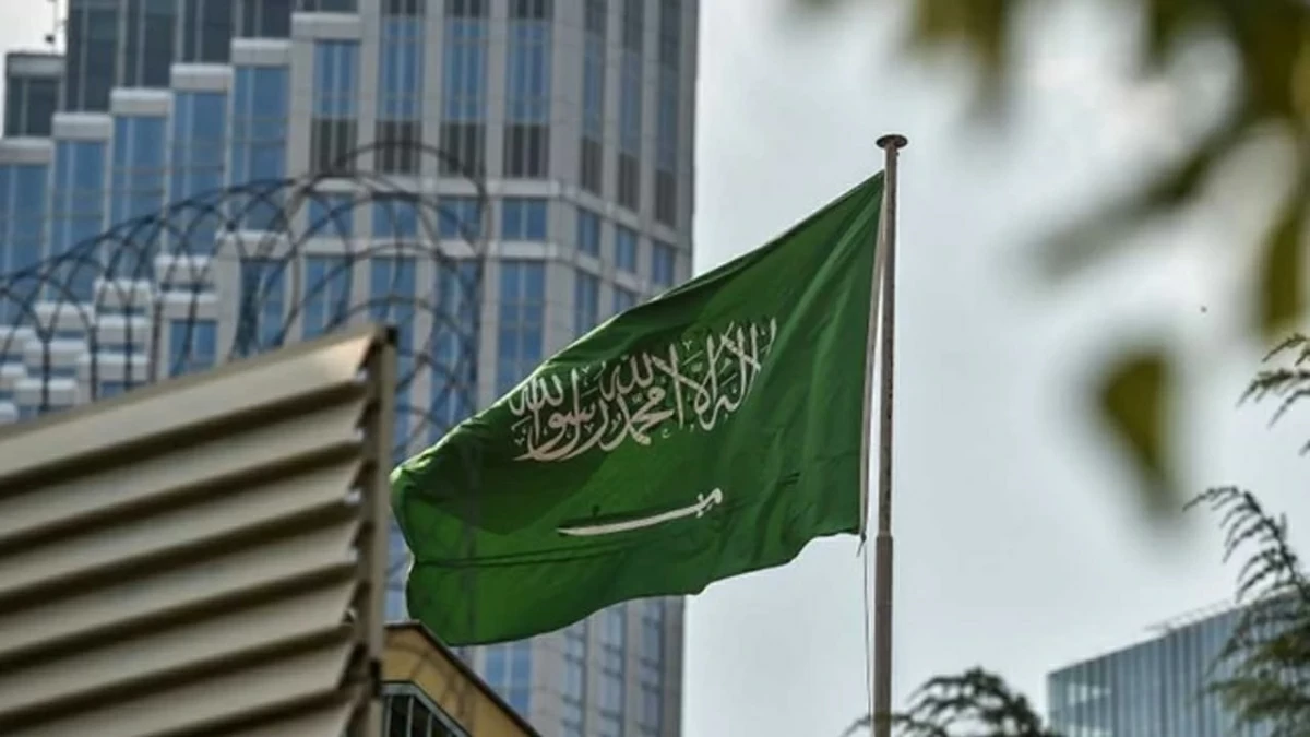 السعودية.. التصدي لهجمات صاروخية حوثية على جنوب المملكة