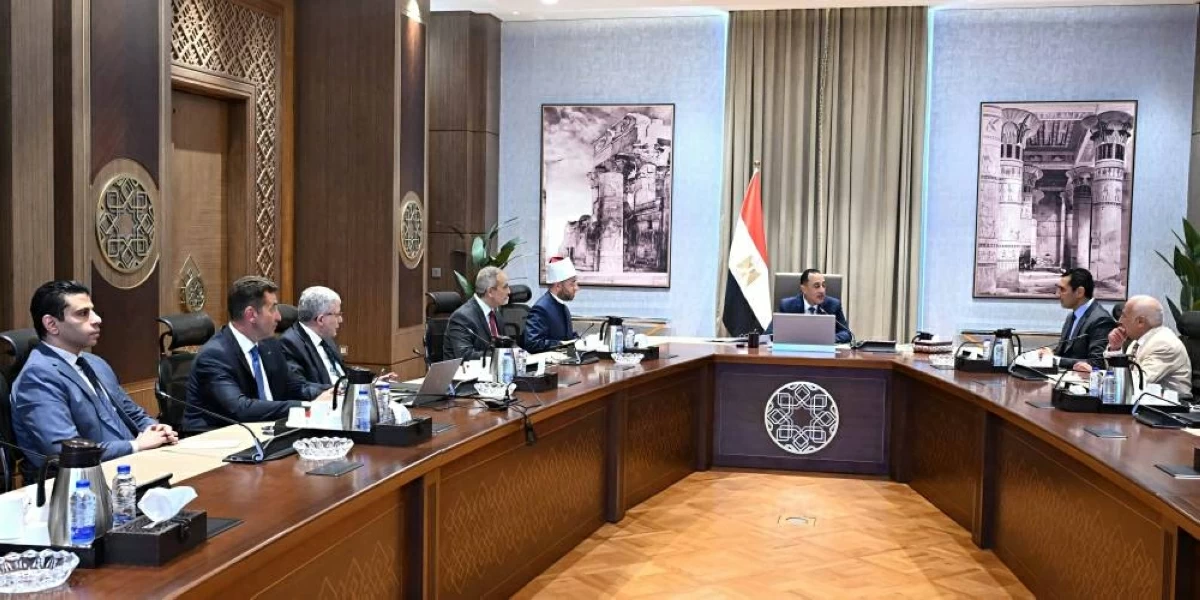 رئيس الوزراء المصري يوجه بحل مشكلة أرض الزمالك مع وزارة الأوقاف