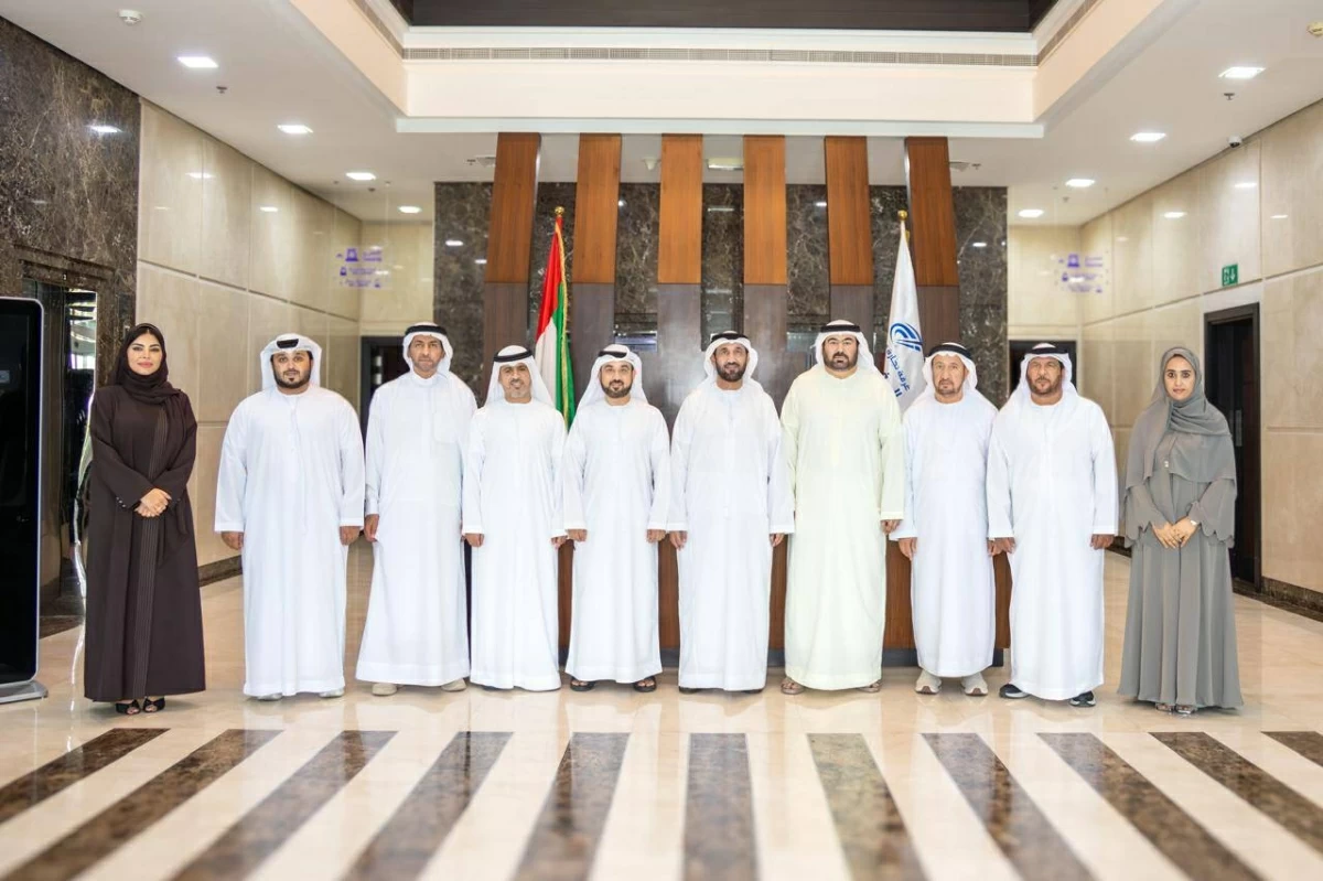 اليماحى وأعضاء المجلس الجديد