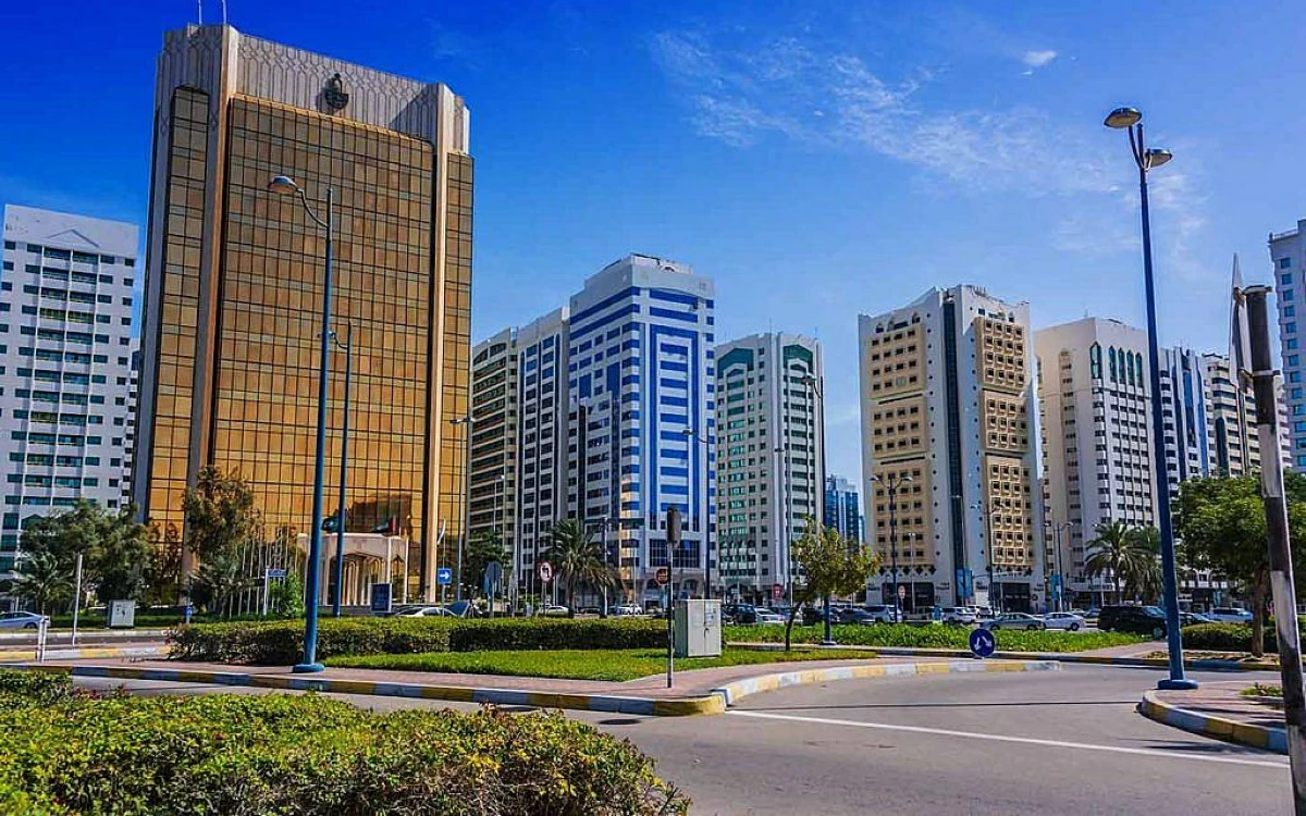 117.1 مليار درهم تصرفات العقار في أبوظبي خلال النصف الاول