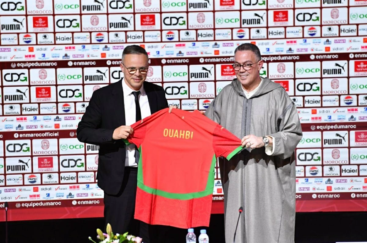 محمد وهبي يحمل قميص المغرب