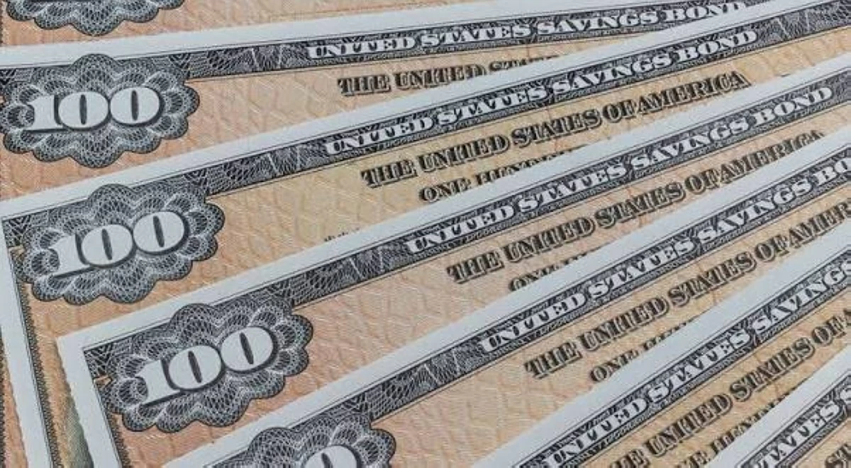 ارتفاع عوائد السندات الأمريكية مع صعود النفط وتجدد مخاوف رفع الفائدة