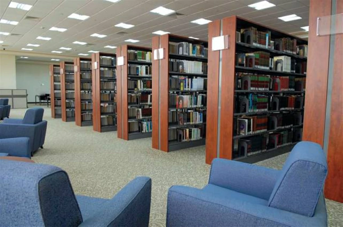 كتابان لمحمد بن راشد يفتتحان «سدرة المعرفة»