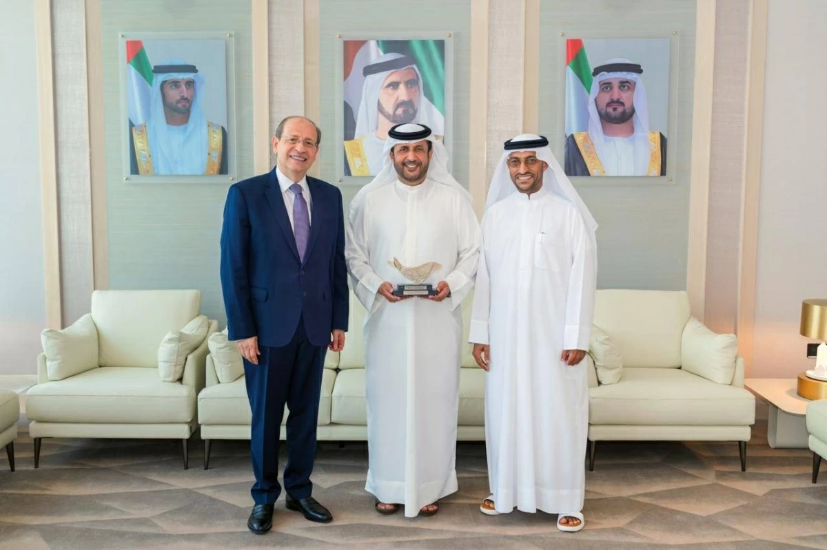 «إمباور» تنال جائزة «سيل لاستدامة الأعمال»
