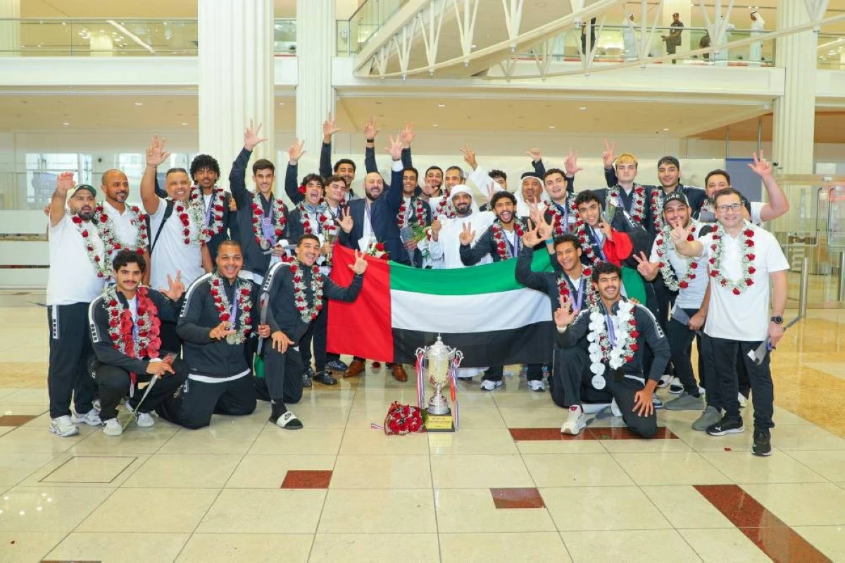 وصيف آسيا لشباب اليد في لقطة تذكارية