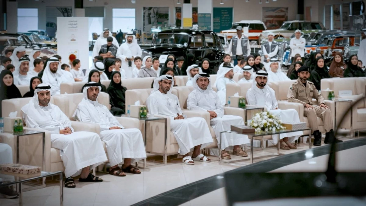 نادي الشارقة للسيارات القديمة يختتم «عطلتنا غير»