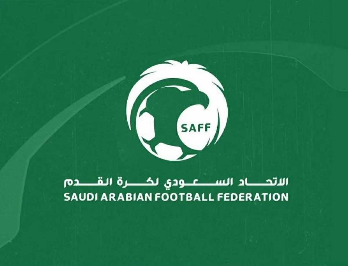 تحدي اللغة الإنجليزية يحاصر المتنافسين على رئاسة الاتحاد السعودي للكرة