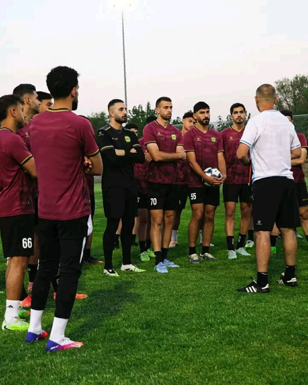 الحسين إربد يستكمل صفوفه ويبحث عن ودية