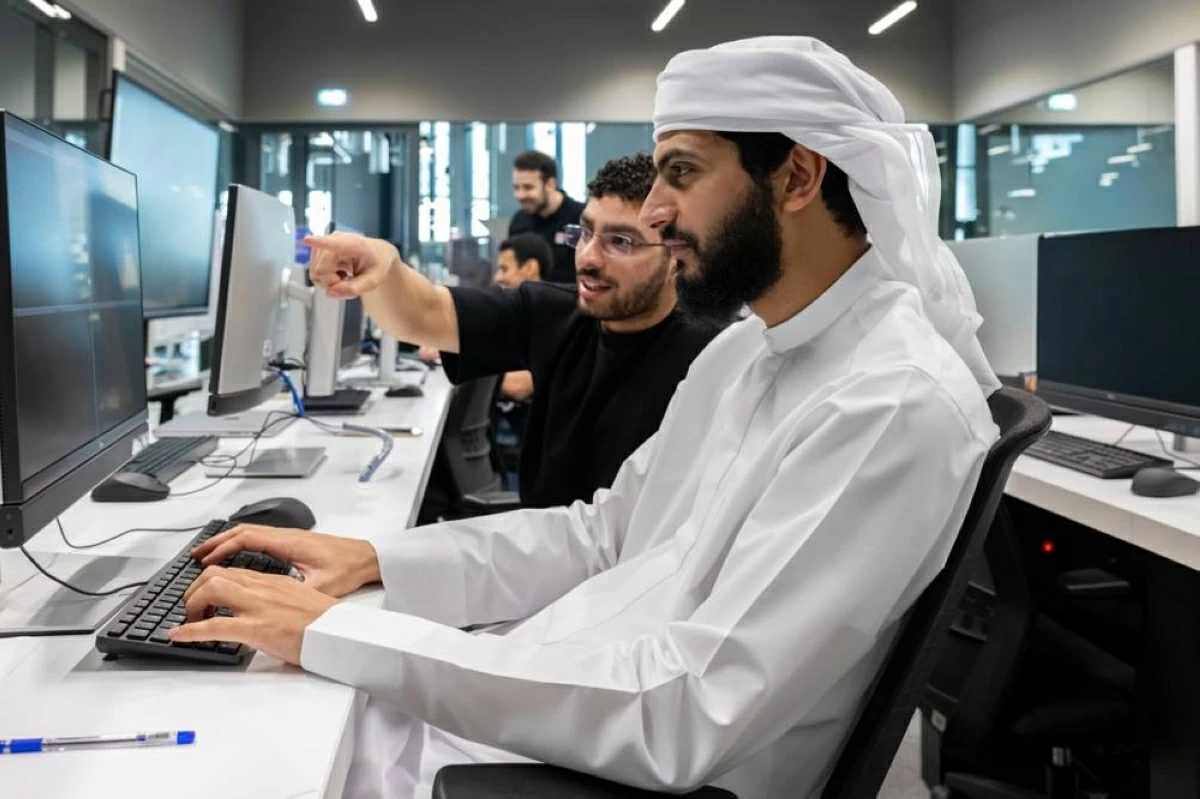 «سفن إكس» و«42 أبوظبي» تعلنان فائزي هاكاثون «نكست ميل»