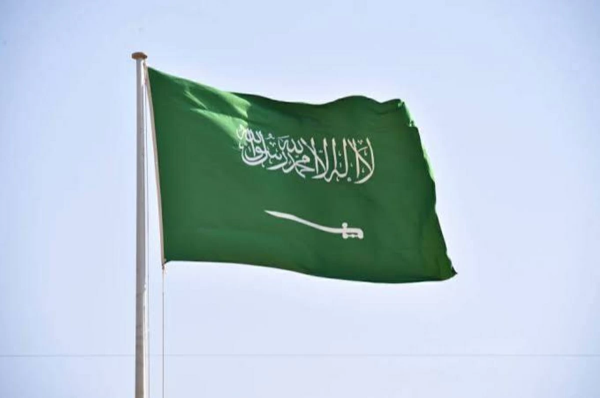 السعودية تدين بأشد العبارات استهداف ناقلة أدنوك أثناء عبورها «هرمز» السعودية تدين بأشد العبارات استهداف ناقلة أدنوك أثناء عبورها «هرمز»