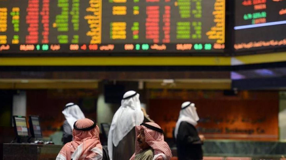 الأسهم الخليجية تتباين مع ترقب الاتفاق حول مضيق هرمز