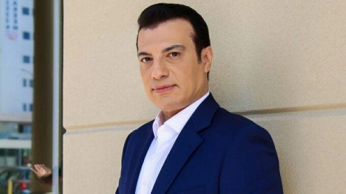 إيهاب توفيق يستأنف نشاطه الفني بين القاهرة والساحل الشمالي