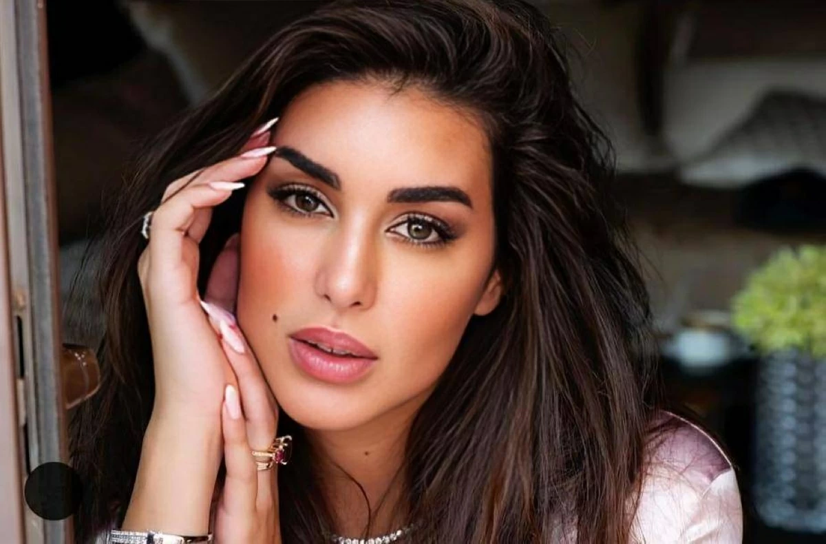 ياسمين صبري تكشف سراً من علاقتها بمحمود عبد العزيز