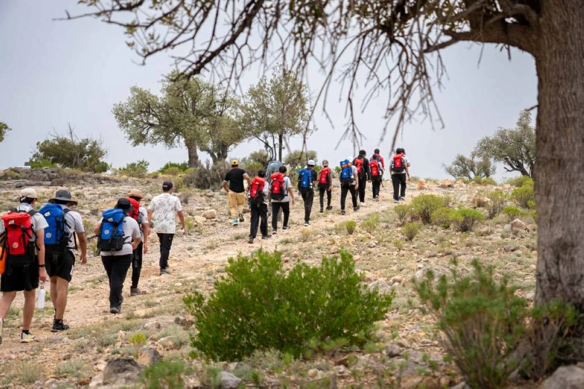 «ناشئة الشارقة» تختتم «المغامرة والتحدي» في سلطنة عُمان