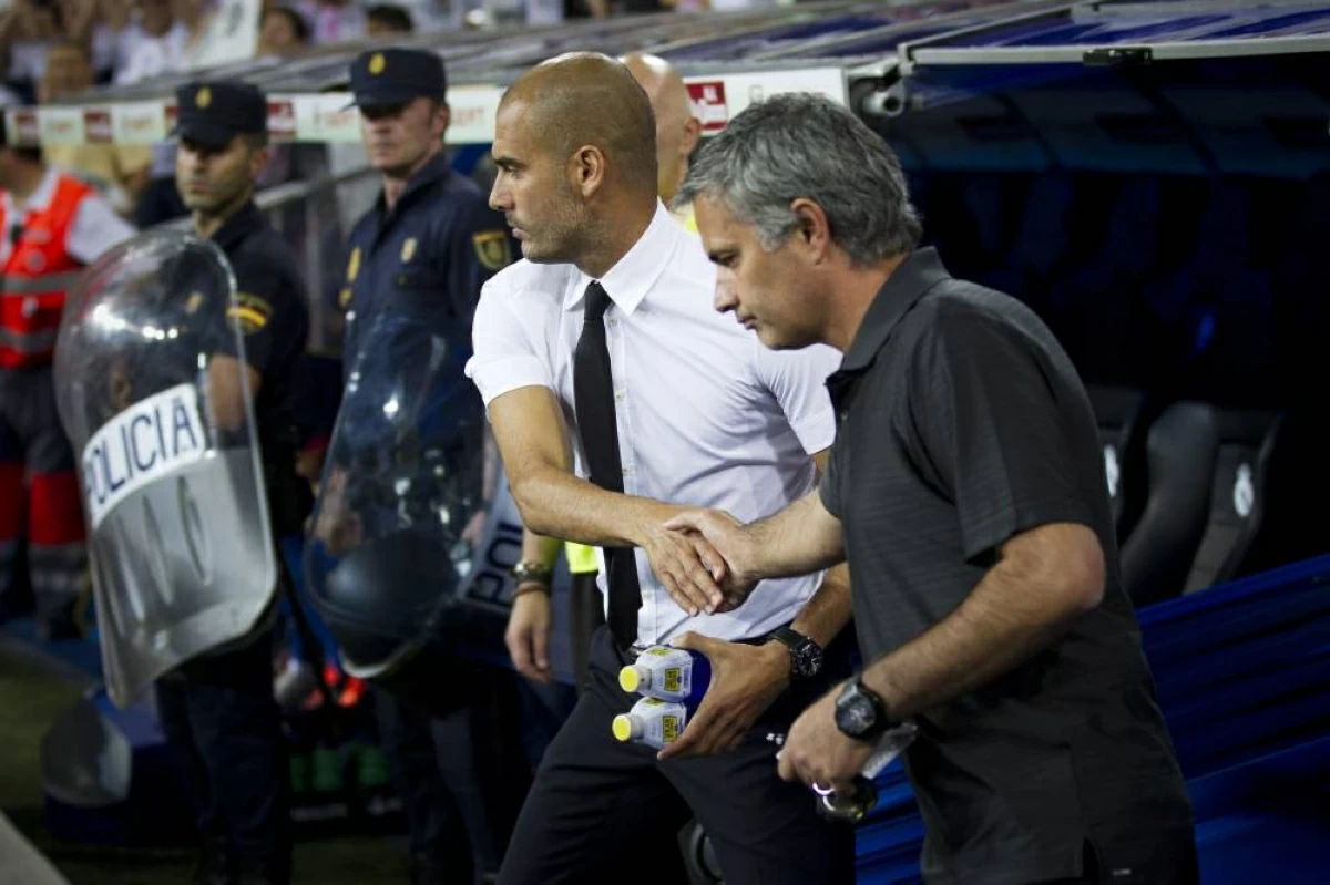 مورينيو وغوارديولا أيام تدريب ريال مدريد وبرشلونة