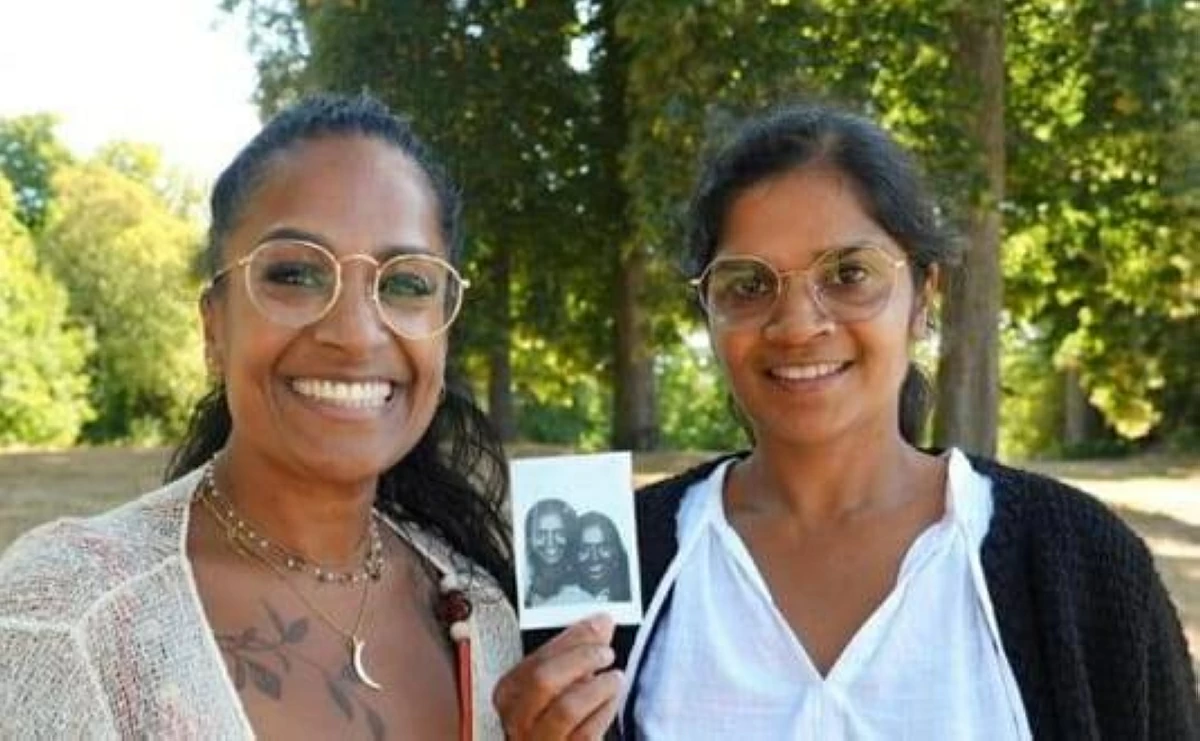 بعد 40 عاماً.. صديقتان في هولندا تكتشفان أنهما شقيقتان من الهند