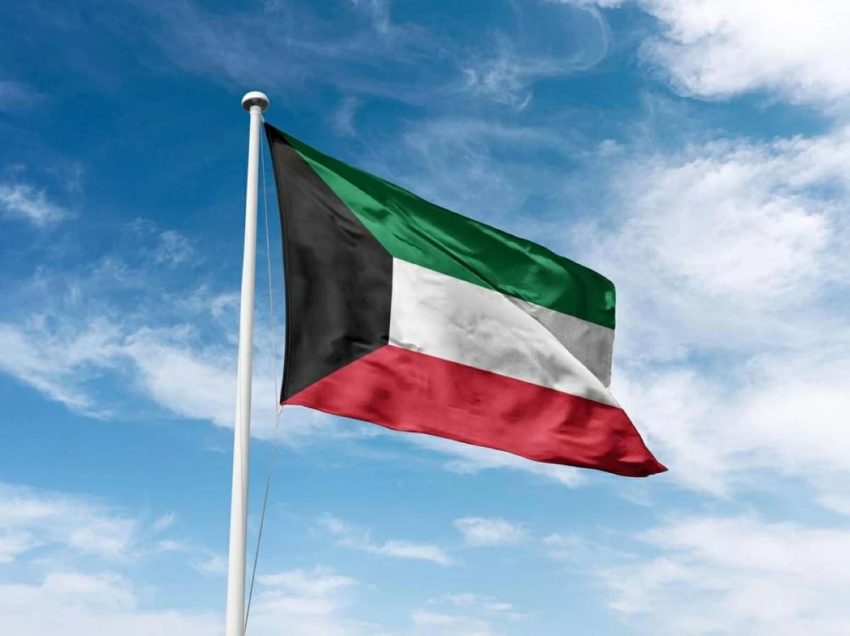 الكويت تتضامن مع الإمارات وتستنكر الاعتداء الإيراني الآثم على سفينة تابعة لأدنوك