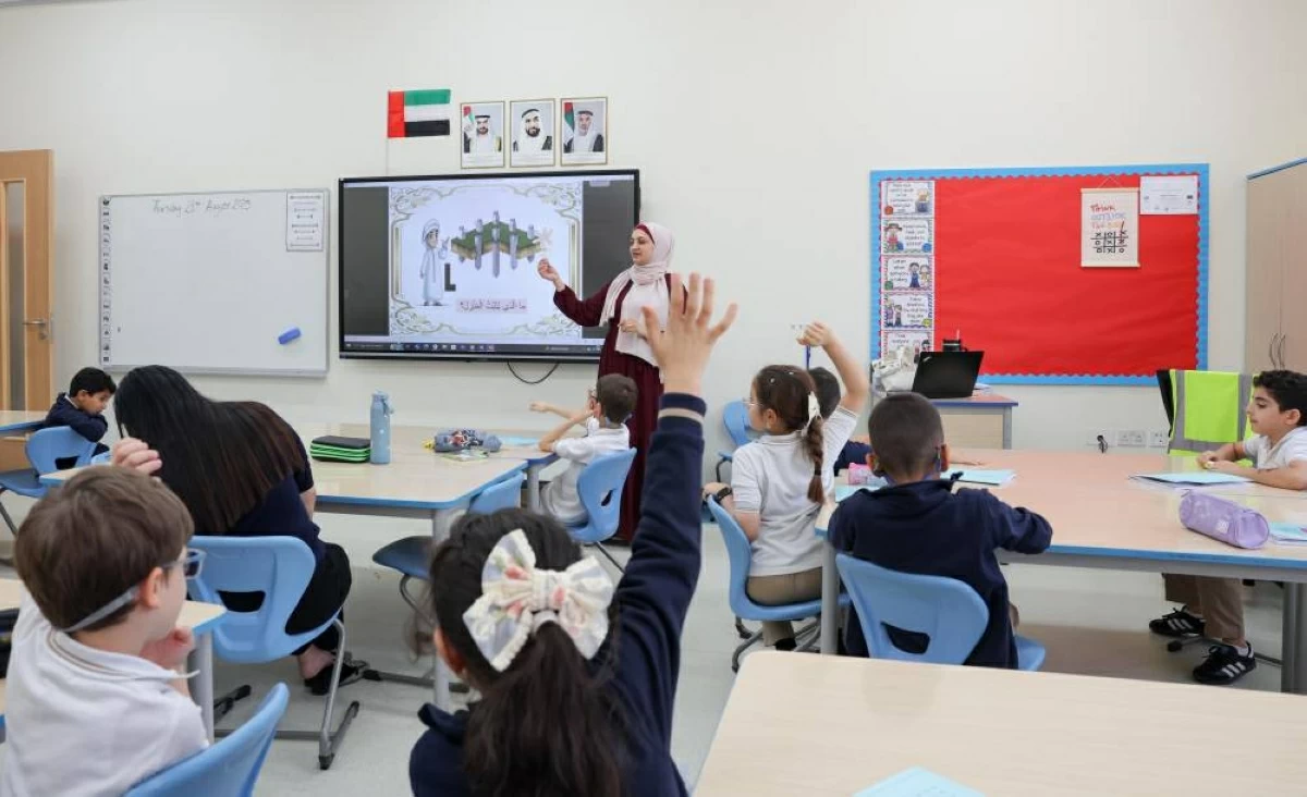 كوادر تعليمية مكتملة وبيئات داعمة تسبق عودة الطلبة
