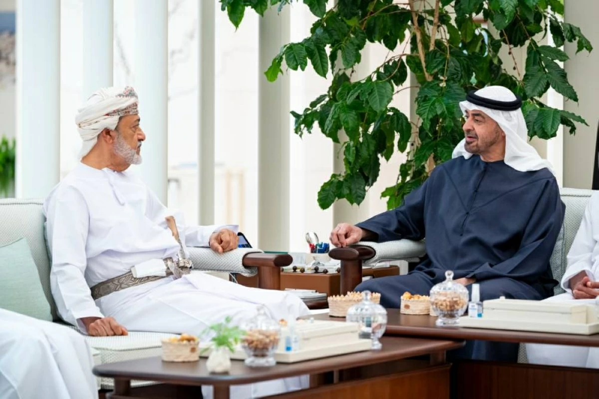 محمد بن زايد وهيثم بن طارق
