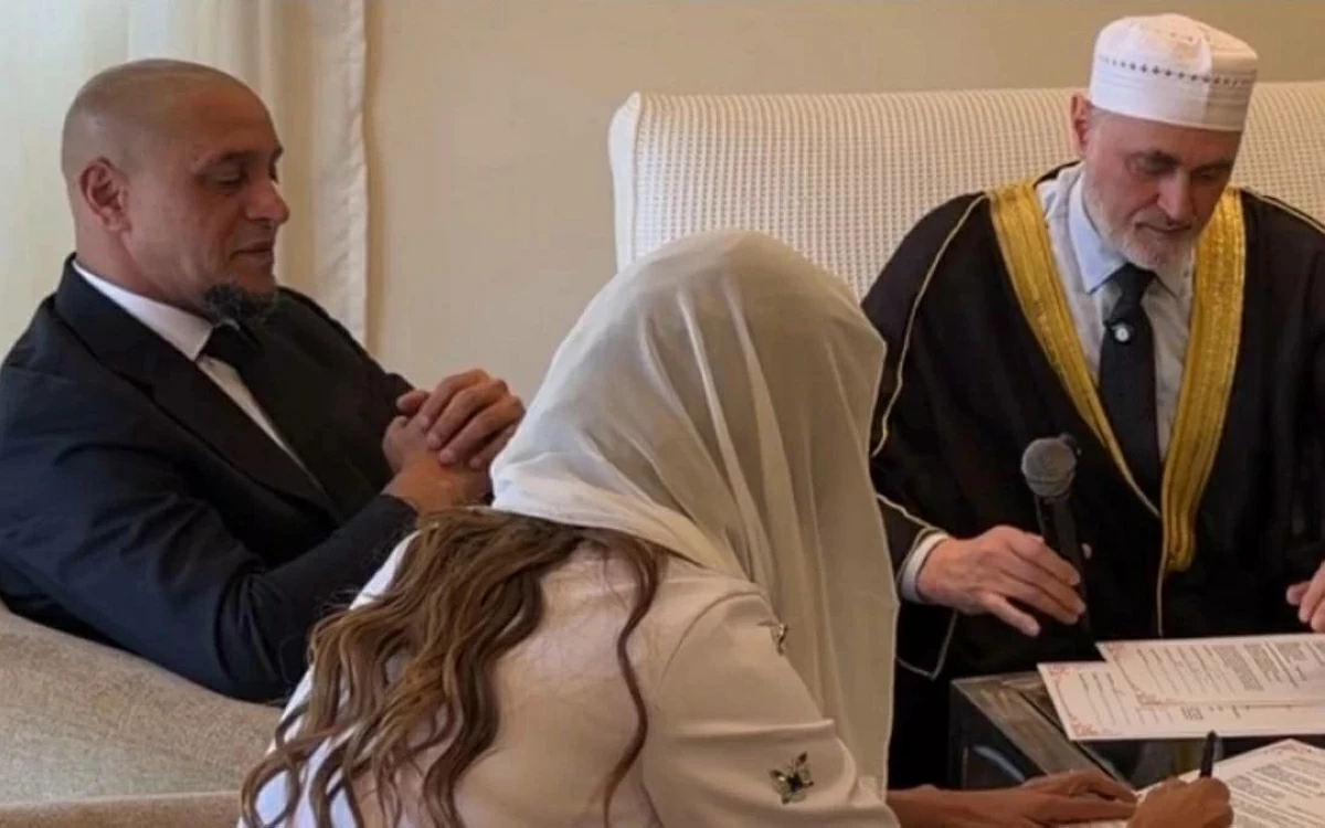 من هي سهيلة الطاهري زوجة روبرتو كارلوس؟