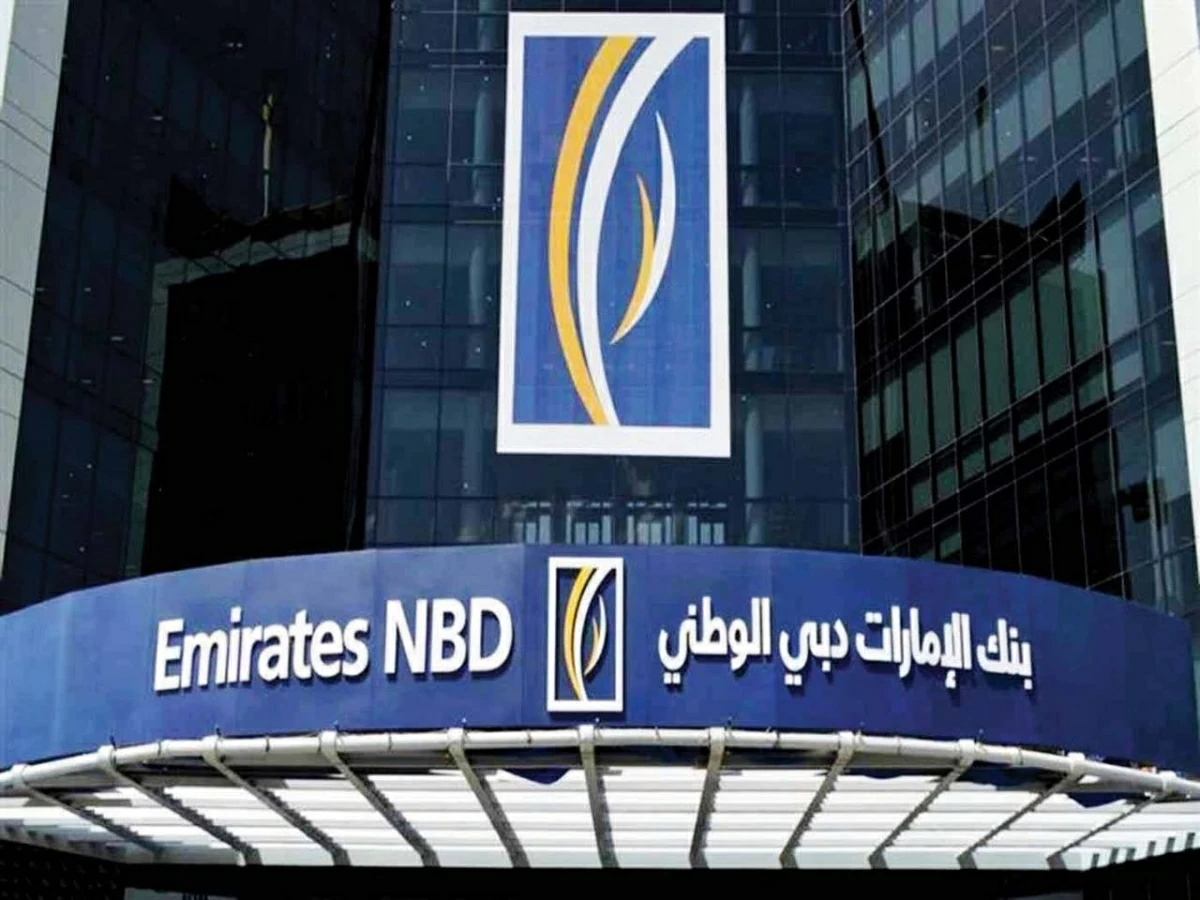 «الإمارات دبي الوطني» يقود التحول لخفض انبعاثات الكربون