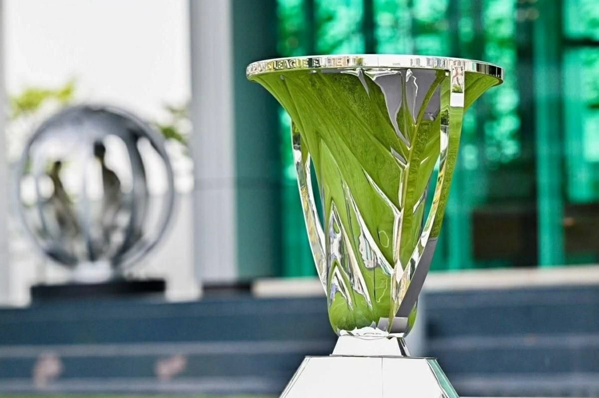 قرعة دوري النخبة ..العين وشباب الأهلي يستضيفان النصر ونجمه رونالدو في الإمارات