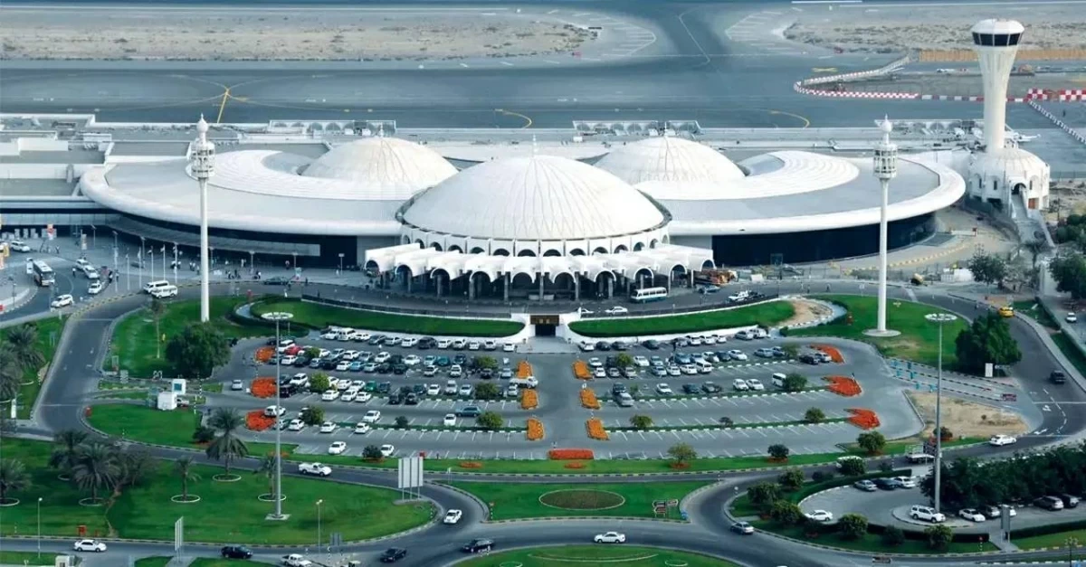 مطار الشارقة