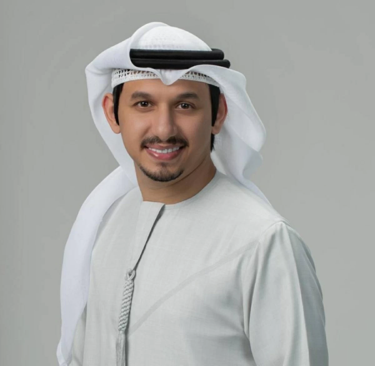 عبدالرحمن الجنيد يطرح «محازم الطيب»