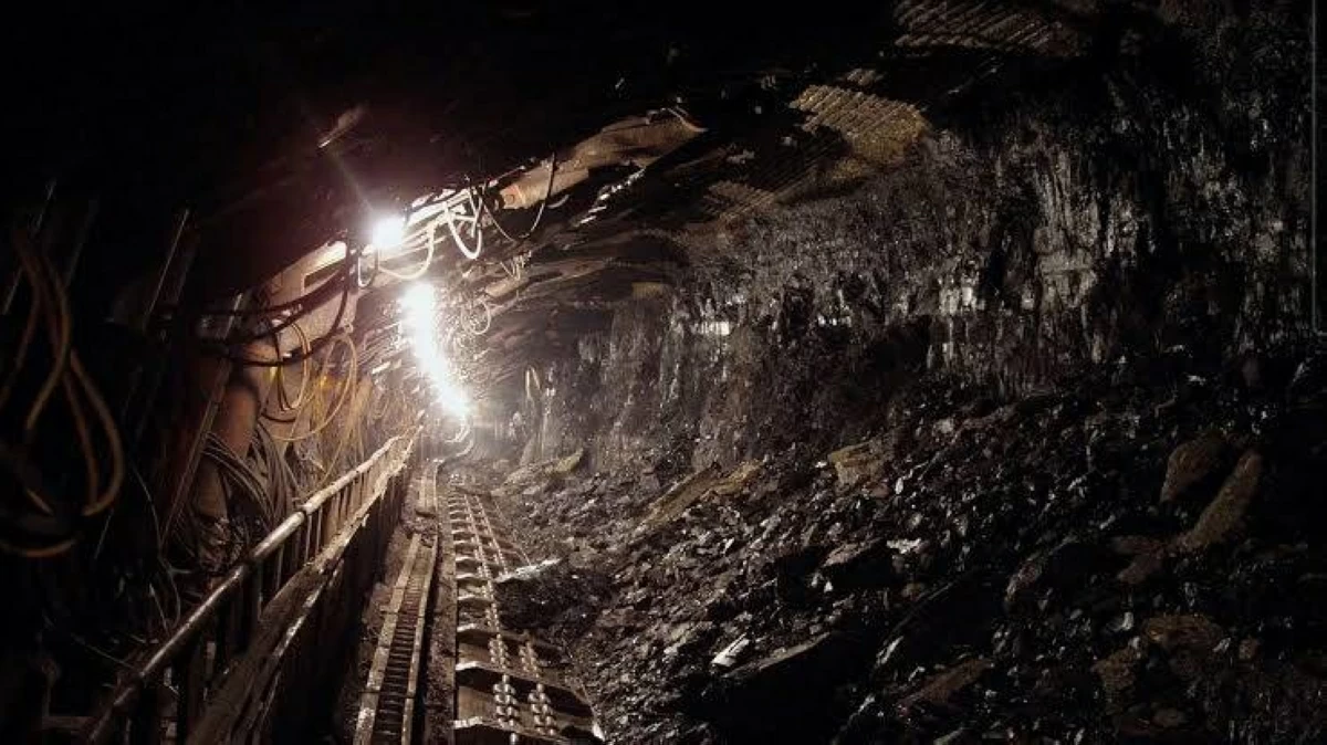 مقتل 13 شخصاً بانهيار منجم في كولومبيا